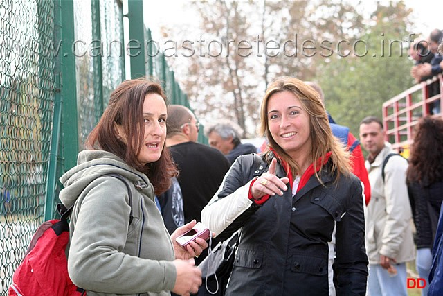 067.jpg - Spettatrici (Cristina e Claudia)