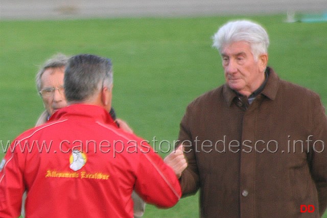 159.jpg - Il Presidente SAS Ambrogio Verpelli con l'organizzatore Claudio Coelli