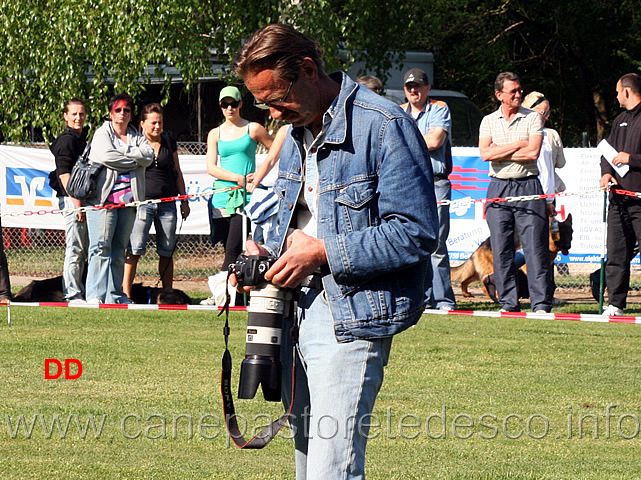 juerg-schoenenberger.jpg - Famous Paparazzi:Jurg Schonenberg (Famoso.ch)