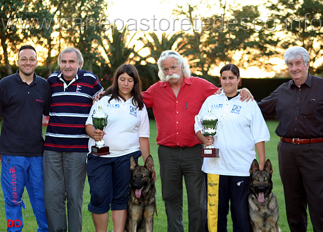 025.jpg - Premiazione. Da sinistra:il figurante Nicola Vitale, il giudice Stefano Codemo, Silvia Lucchese con Bleck, Edoardo De Lotto, Monica Mastropietro con Viola, Ambrogio Verpelli