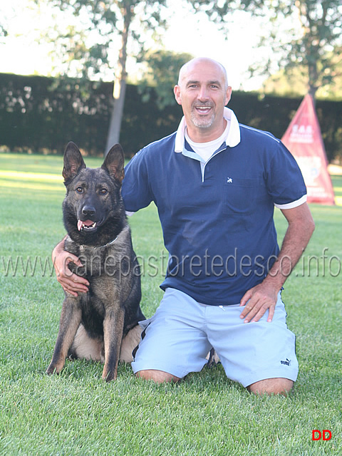 040.jpg - Il Presidente Regionale Oronzo Giangreco con Fatu z Elisu
