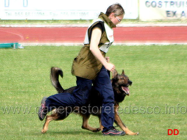 119.jpg - Laura Michelin con Challanger (detto Surak) IPO3 B punti 79