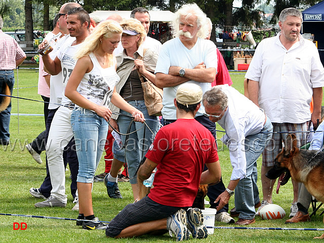 023.jpg - Pettinaroli a supporto del chiamatore del suo Lottar