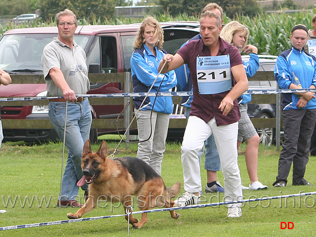 129.jpg - SG8 Farina Hutweide