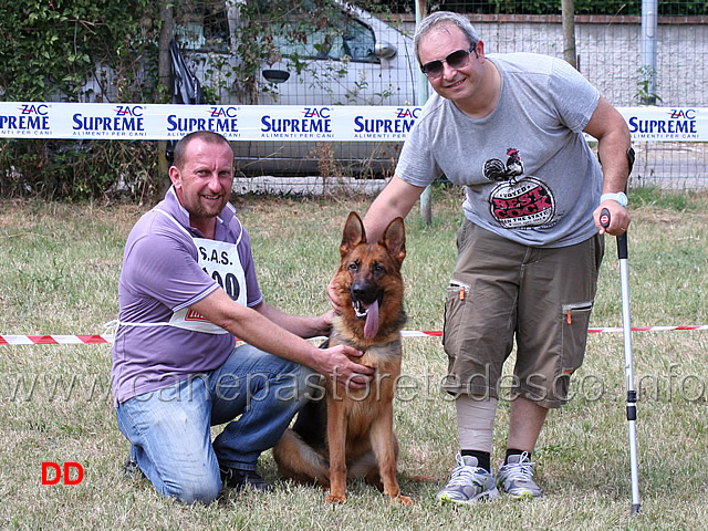 foto-di-rito-nicola-bombana-giovanni-francomano.jpg - Foto di rito: Nicola Bombana e Giovanni Francomano con Hari 