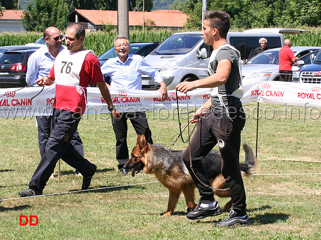 rosario-carrubba-recupera-una-posizione-con-chira-di-casa-max.jpg - Rosario Carrubba recupera una posizione con Chira di Casa Max